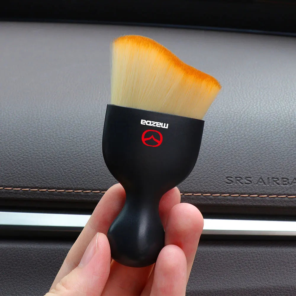 Car Interior Cleaning Brush Center Console Grille Cleaner Tool Air Outlet Dust Brush For Mazda MS 3 CX-8 Axela Atenza Demio CX-5